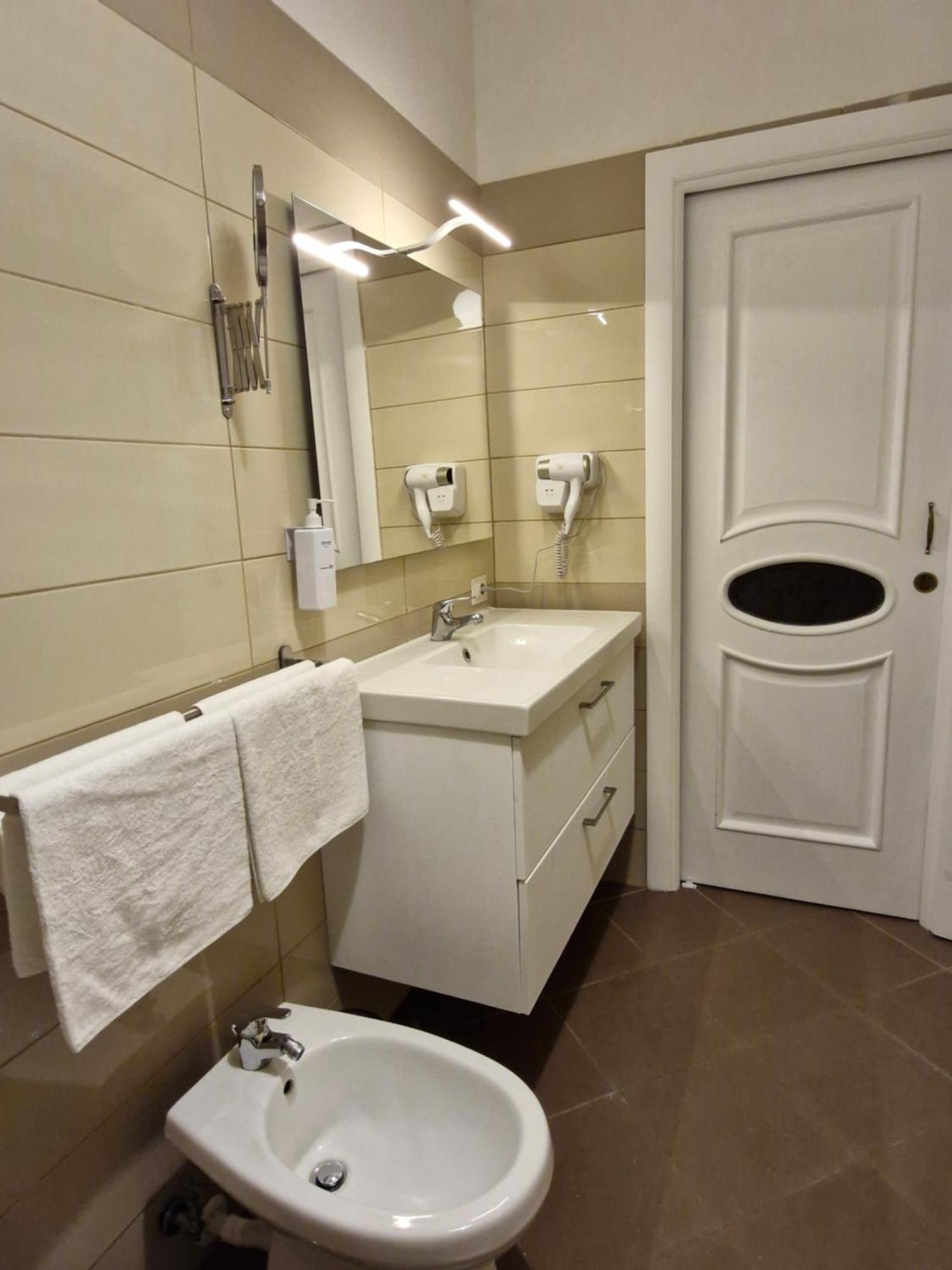 Apartamento Casasofi Nápoles Exterior foto